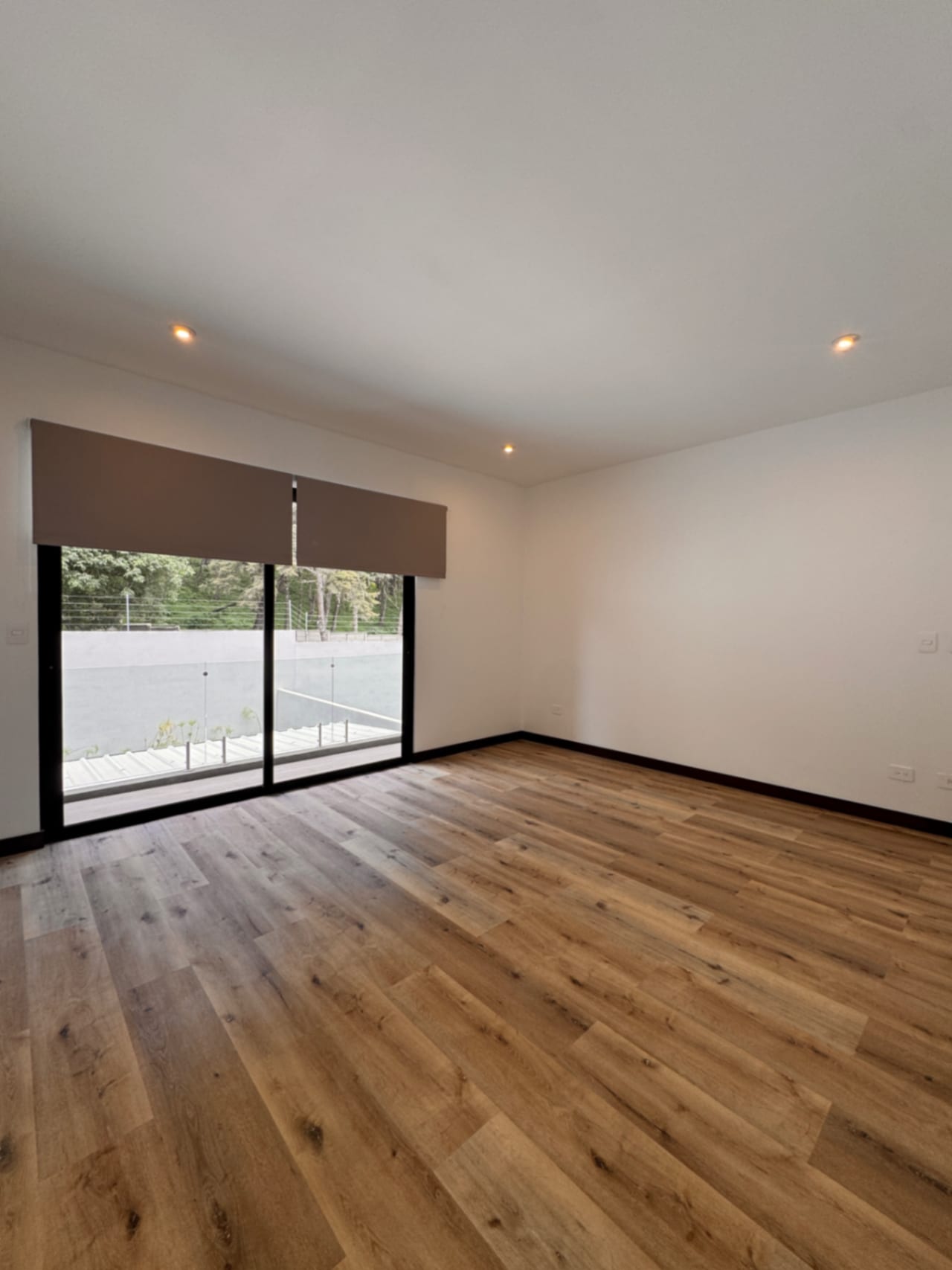 Casa en renta para estrenar en Lugana de San Isidro zona 16 — foto 2 de 17