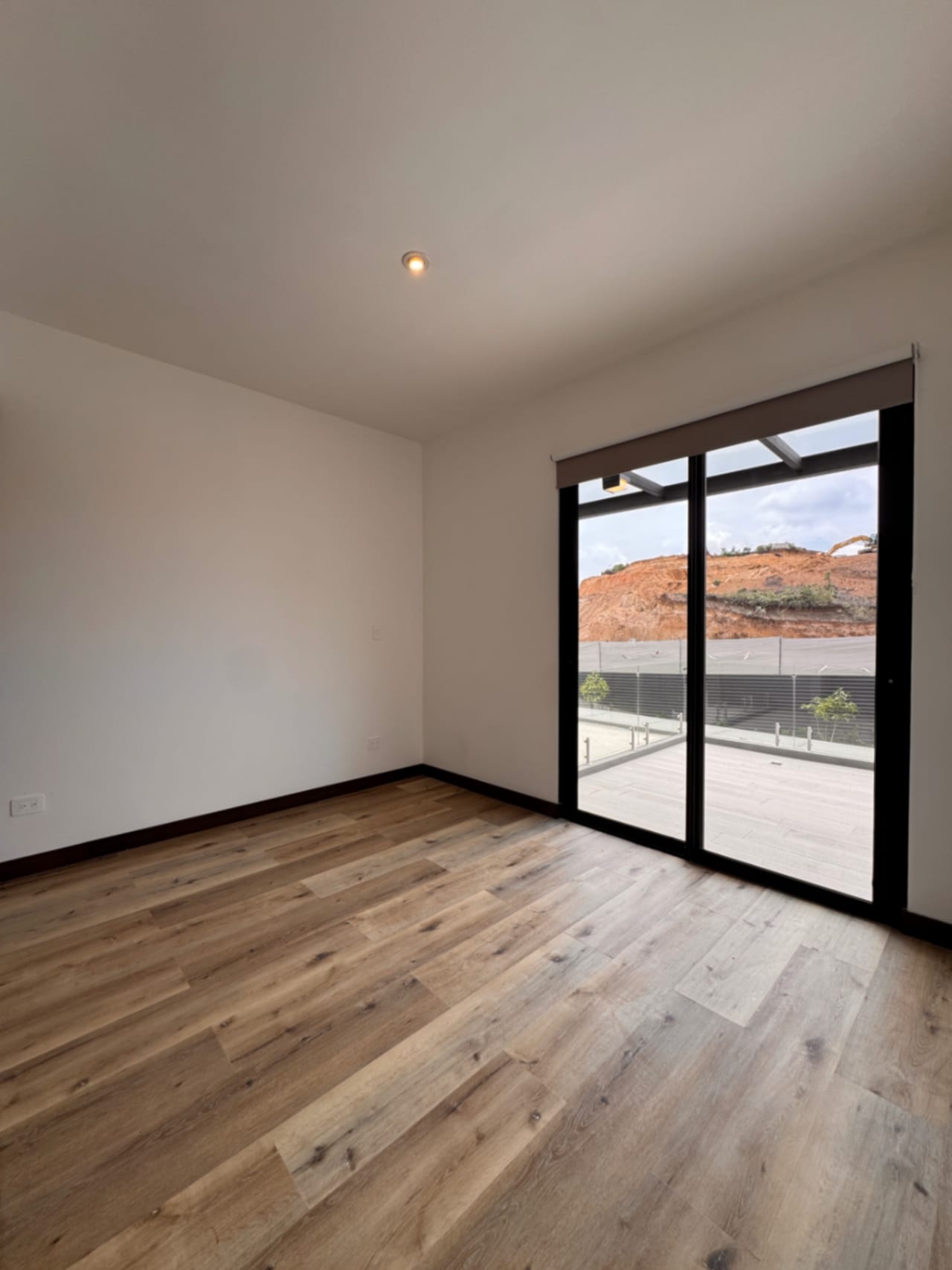 Casa en renta para estrenar en Lugana de San Isidro zona 16 — foto 8 de 17