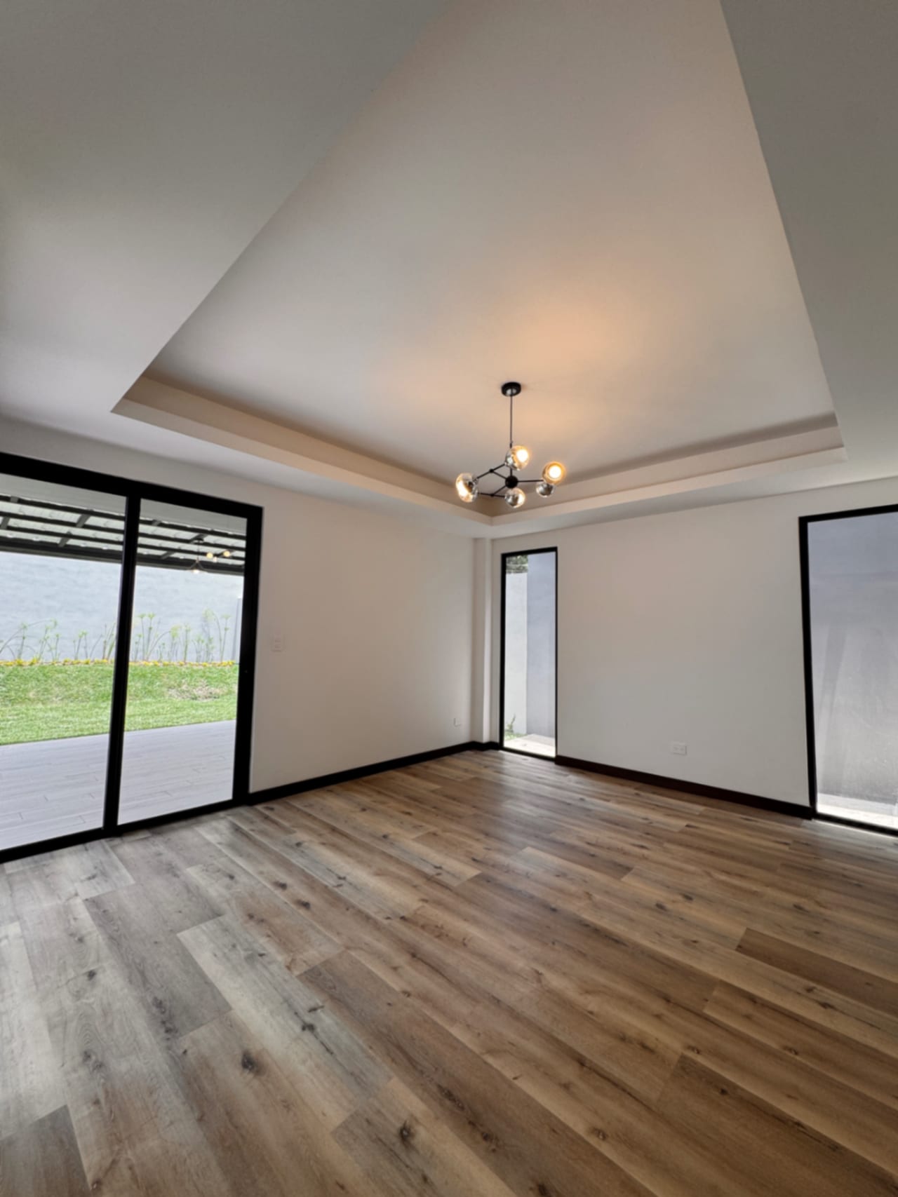 Casa en renta para estrenar en Lugana de San Isidro zona 16 — foto 13 de 17