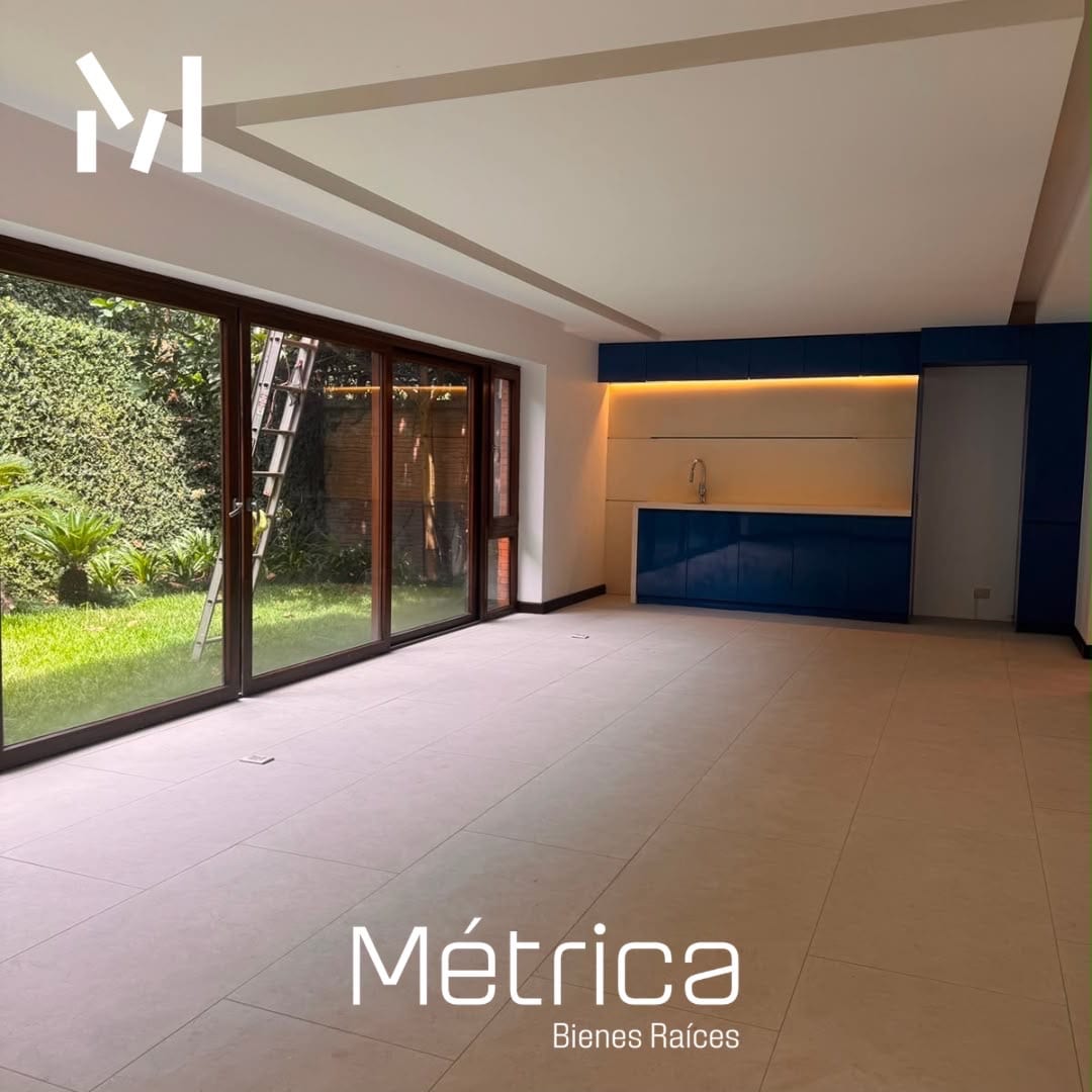 Casa en renta con remodelación Condominio La Joya zona 10 — foto 4 de 10
