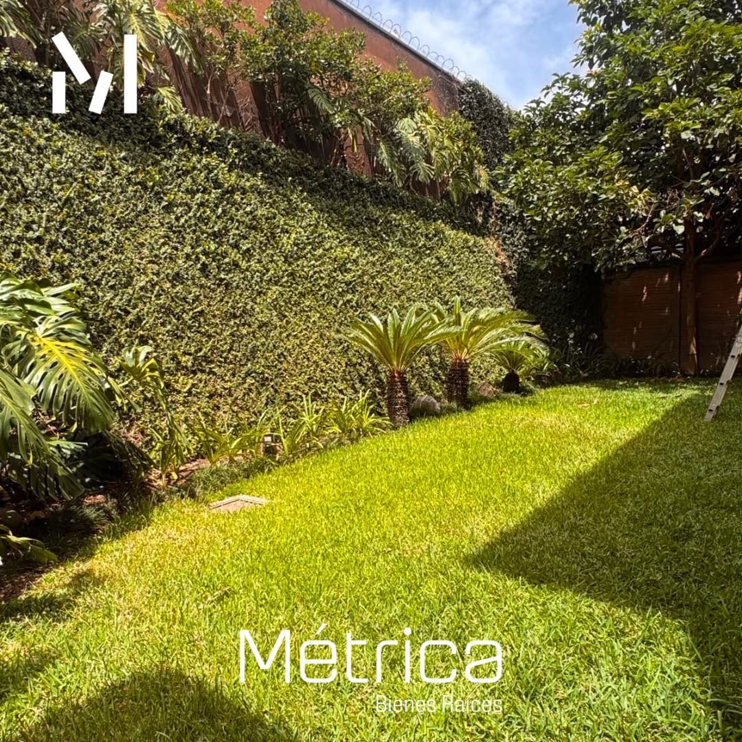 Casa en renta con remodelación Condominio La Joya zona 10 — foto 9 de 10